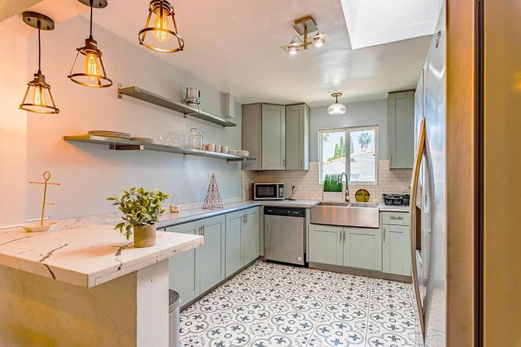 12-Guest 4-Br Spacious Home With Large Backyard, 4-Car Parking San Diego Kültér fotó